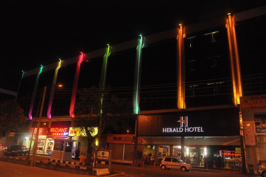 Herald Hotel Melaka Zewnętrze zdjęcie